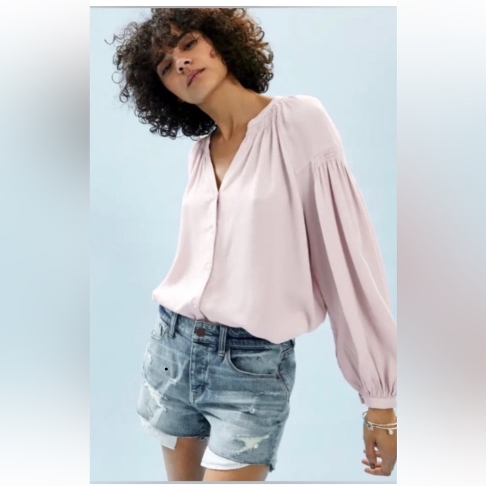Treasure & Bond roster boyfriend high-rise distressed denim shorts. Button-fly.